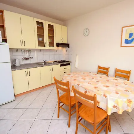 Apartament Lanterna.2 *